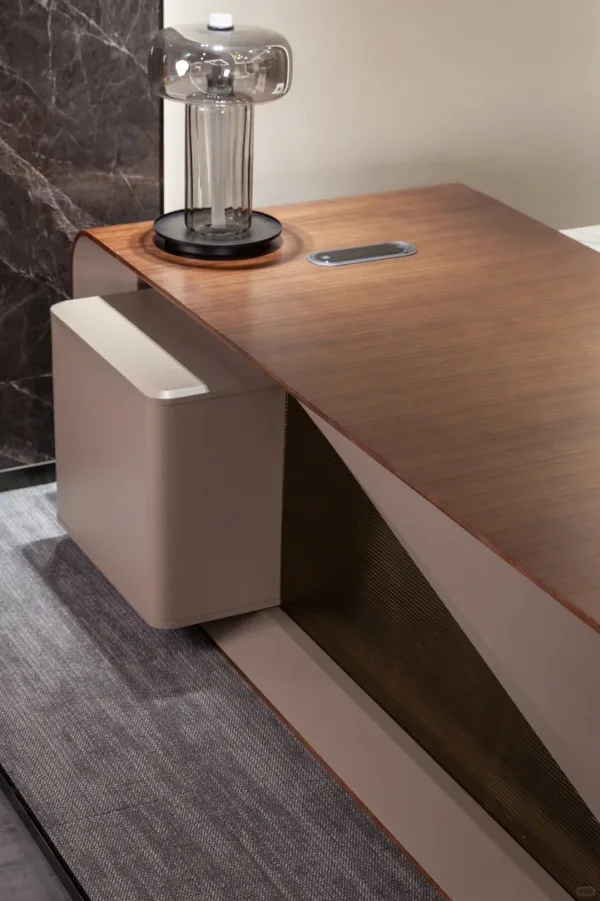 Bàn làm việc giám đốc + trưởng phòng BLVGD15