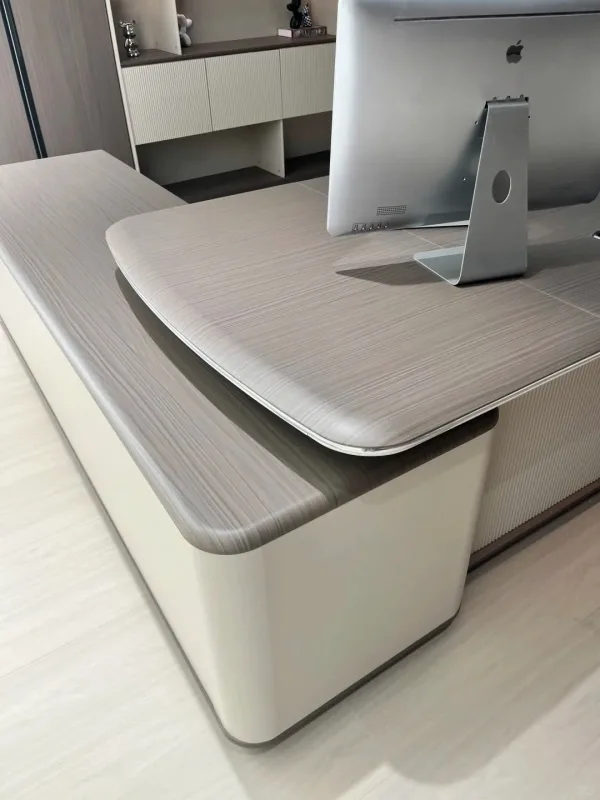 Bàn làm việc giám đốc + trưởng phòng BLVGD17