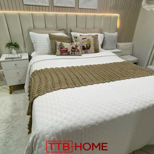 Giường bọc nệm cao cấp TTB17